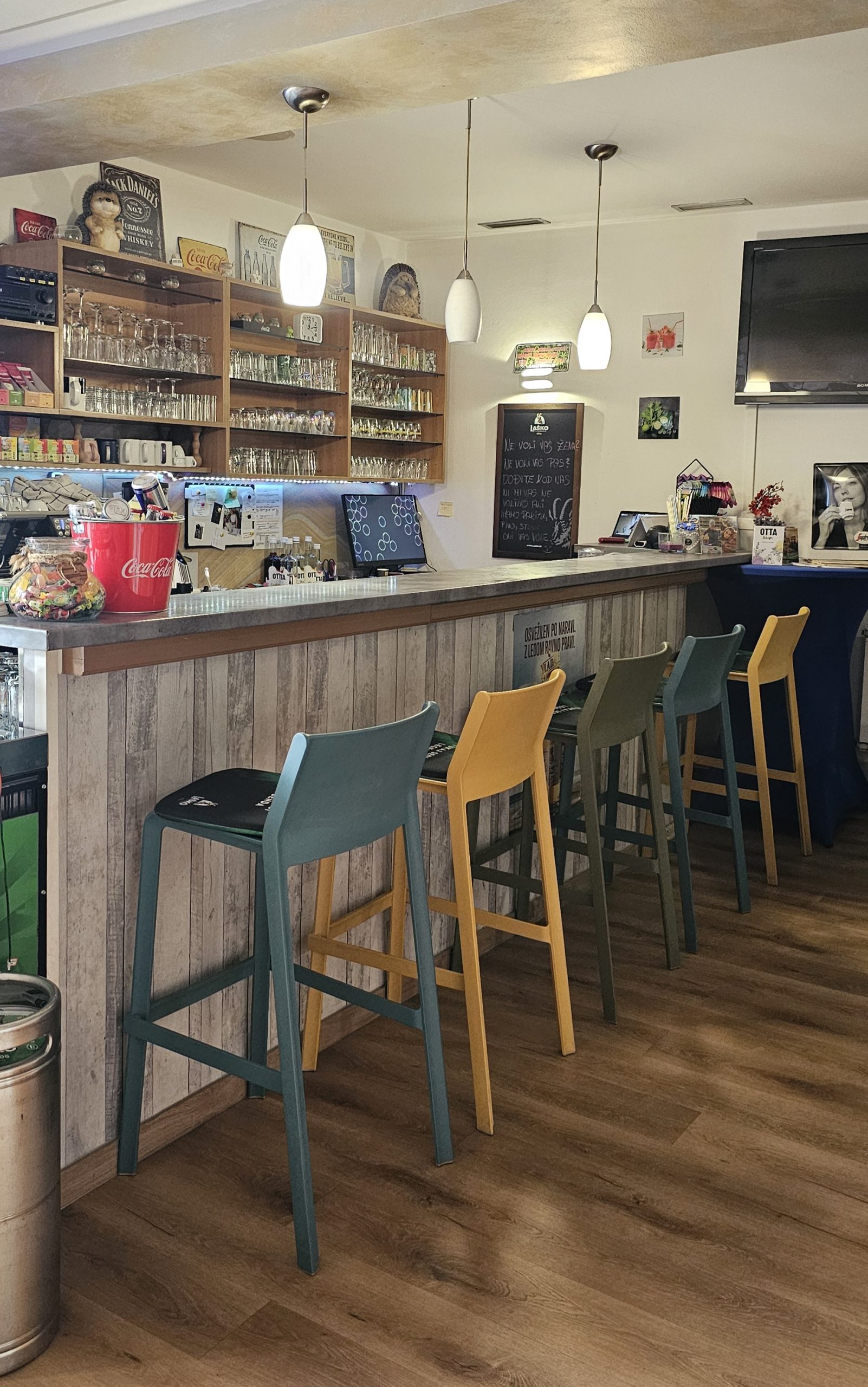 TOTO Caffe