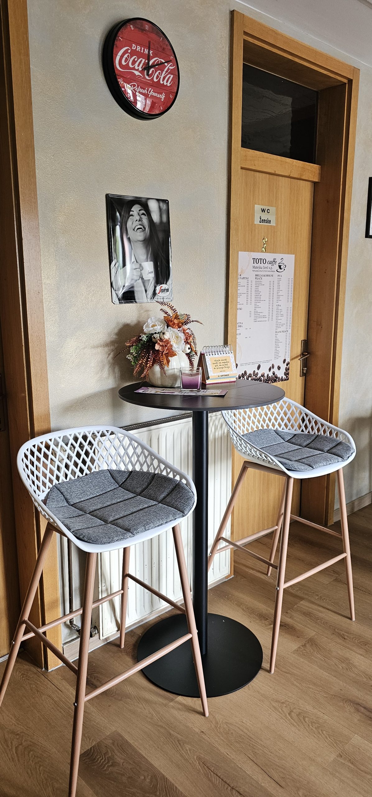 TOTO Caffe