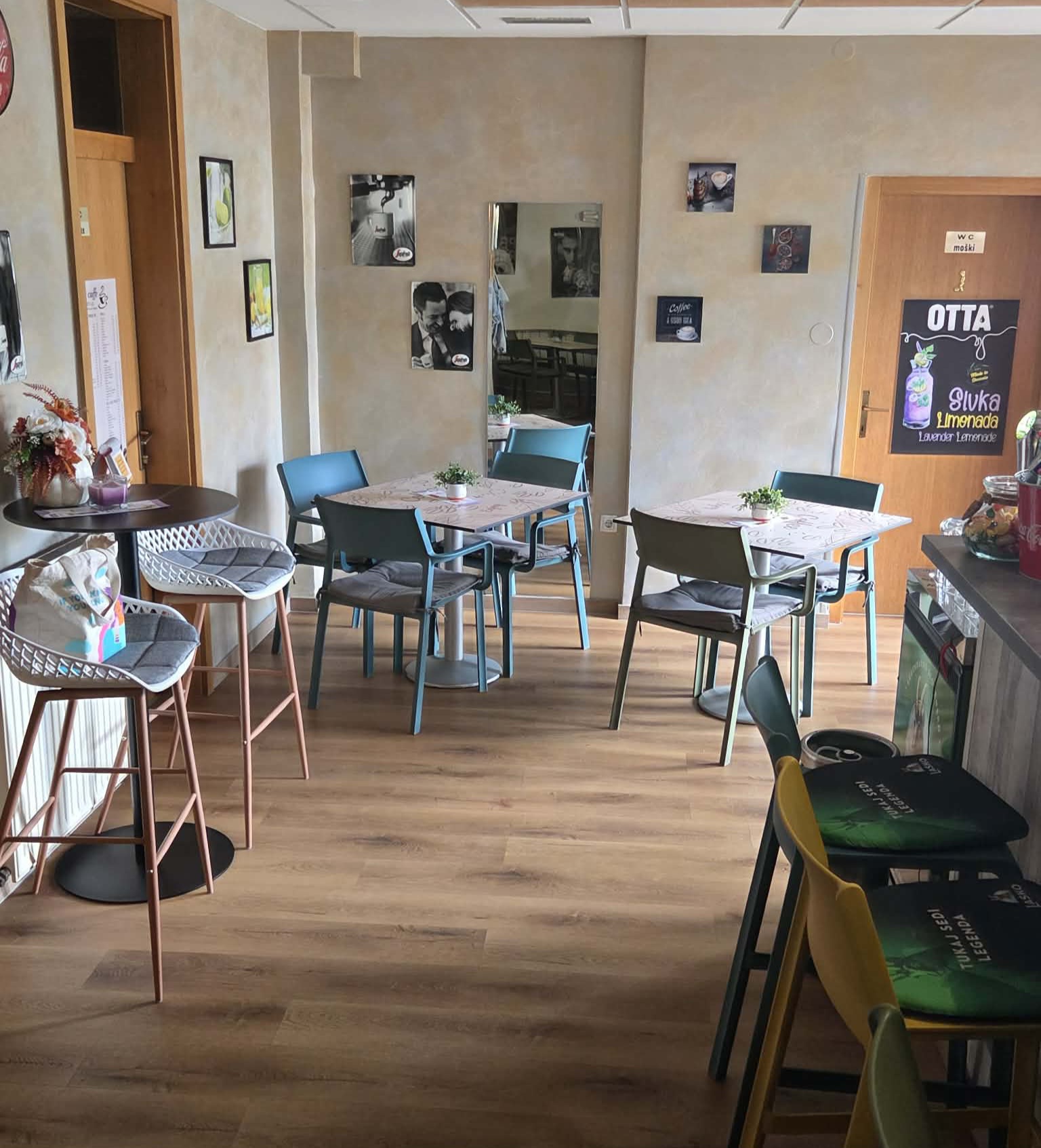 TOTO Caffe
